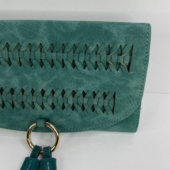 Street Level Green Faux Leather Purse Clutch Removable Gold Chain Tassels - Picture 3 of 7